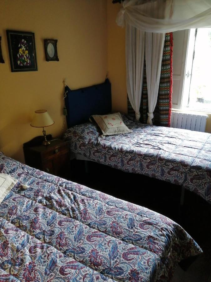 Casa Oute Pension Sobrada Buitenkant foto